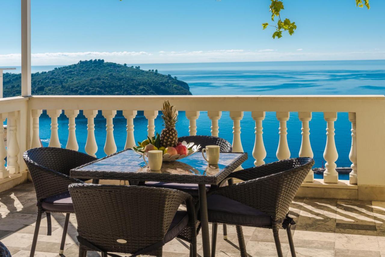 Amazing View Apartments Dijana ดูบรอฟนิก ภายนอก รูปภาพ